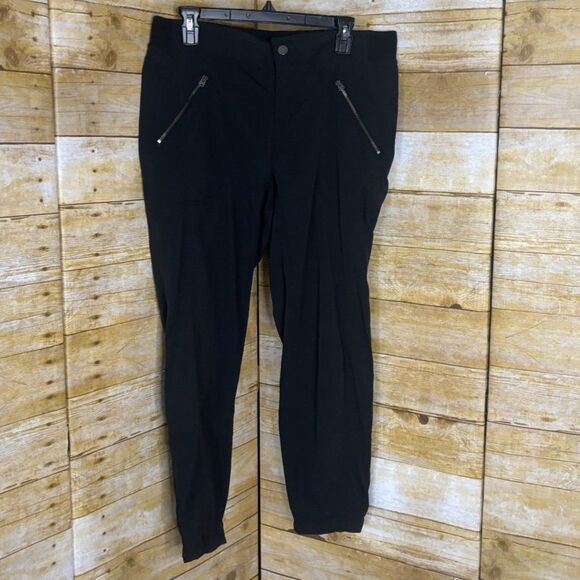 ATHLETA TREKKIE NYLON RIPSTOP CROPPED MID RISE HIKING JOGGER SIZE 12 - Picture 2 of 3